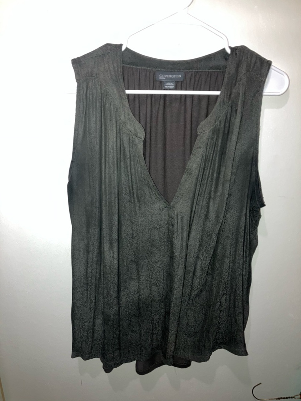 Covington Olive V-Neck Sleeveless Blouse